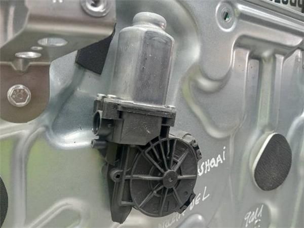 ELEVALUNAS ELECTRICO DEL. DCHO. Nissan Qashqai 1.5 DCI (J10) 110CV (2010-2014) (81 KW) - 34894 / K9K