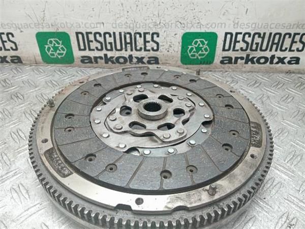 KIT EMBRAGUE COMPLETO Volkswagen Golf 1.9 TDI (110CV) (1997 2004) (81 KW) - 34976 / ASV