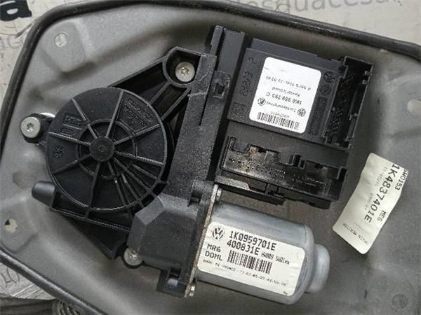 MOTOR ELEVALUNAS DEL. IZDO. Volkswagen Golf 1.6 G V (102CV) (2004 2008) (75 KW) - 35056 / BGU