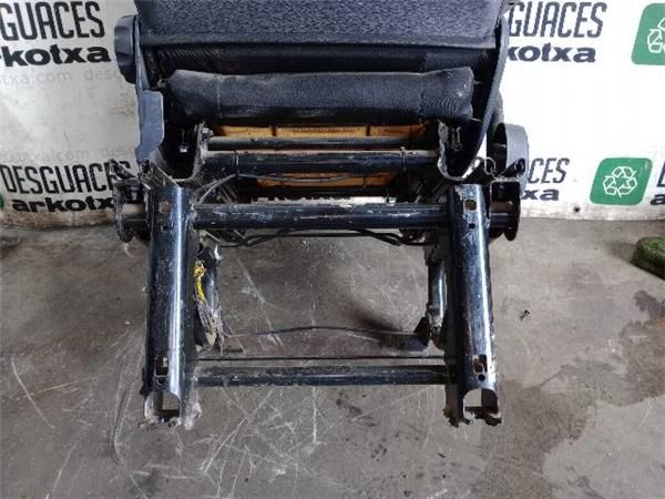ASIENTO DEL. IZDO. Peugeot Boxer 2.0 HDI COMBI (U9) 110CV (2015-2019) (80 KW) - 35057 / AH03