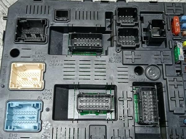 CAJA FUSIBLES/RELE Citroen C4 2.0 HDI PICASSO (UD) 136CV (2006-2013) (100 KW) - 35154 / RHJ