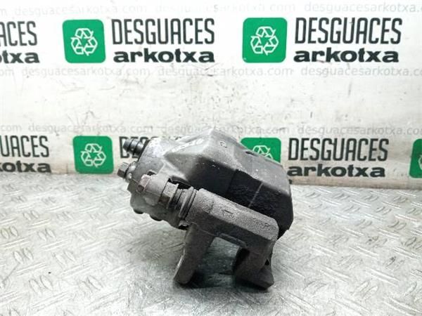 PINZA FRENO DEL. IZDA. Toyota Prius 1.8 G (ZVW3) 99CV (2008-2016) (73 KW) - 35184 / 2ZR