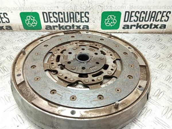 KIT EMBRAGUE COMPLETO Ford Focus 1.6 TDI II (90CV) (2004 2012) (66 KW) - 35261 / HHDA