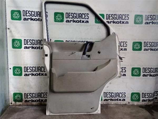 PUERTA DEL. IZDA. Volkswagen California 1.9 TD TRANSPORTER T4 (50 KW) - 35292 / ABL