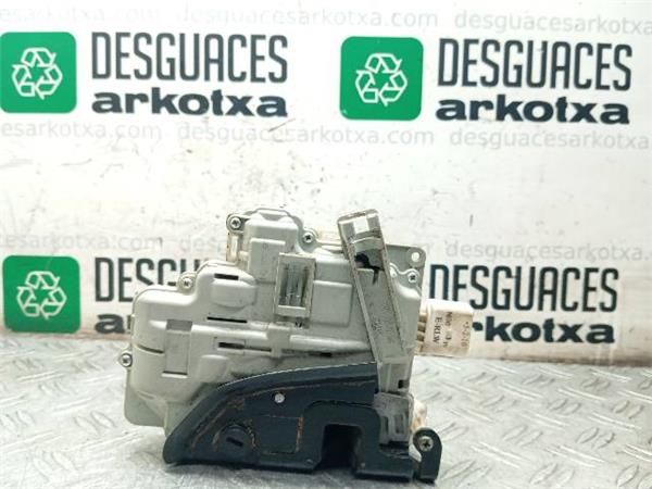 CERRADURA PUERTA TRA. IZDA. Seat Leon 1.6 TDI (1P1) 105CV (2010-2012) (77 KW) - 35363 / 1P0839015