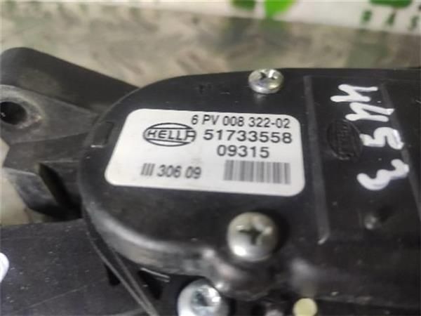 POTENCIOMETRO PEDAL GAS Fiat Croma 1.9 JTD (85 KW) - 5158 / 939A1000 2