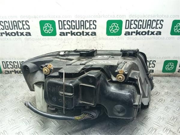 FARO DEL. IZDO. Audi A6 2.5 TDI 4B2 (180CV) (2000 2005) (132 KW) - 35419 / BAU