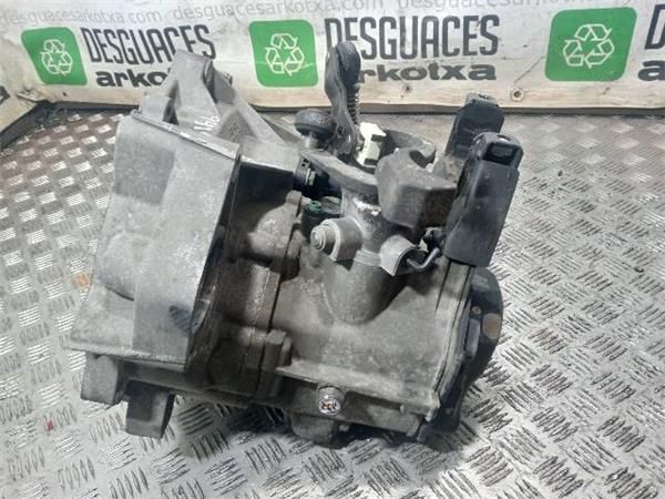 CAJA CAMBIOS MANUAL Seat Ibiza 1.4 III 6L1 (100CV) )2002 2009) (74 KW) - 35466 / BBZ 2