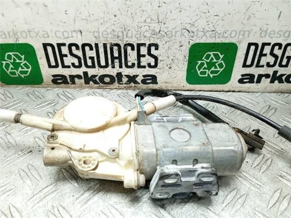 MOTOR ELEVALUNAS TRA. DCHO. Nissan Terrano 2.7 TD II (101CV) (1993 2002) (73 KW) - 35478 / TD27 TURBO