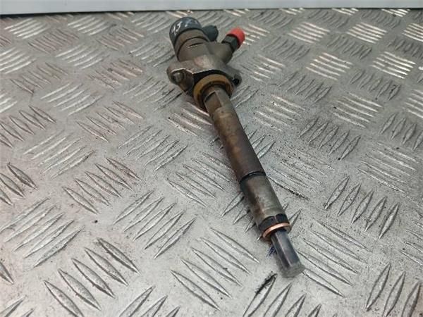 INYECTOR Ford Focus 1.6 TDI II (90CV) (2004 2012) (66 KW) - 35504 / HHDA