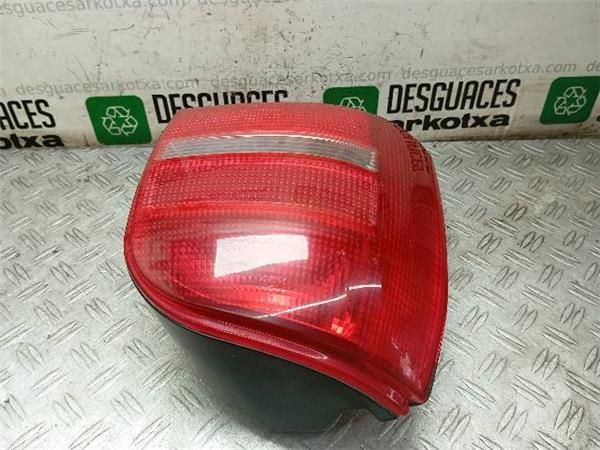 PILOTO TRA. IZDO. Audi A4 1.9 TDI FAMILIAR 116CV) (2000 2000) (85 KW) - 35542 / AJM