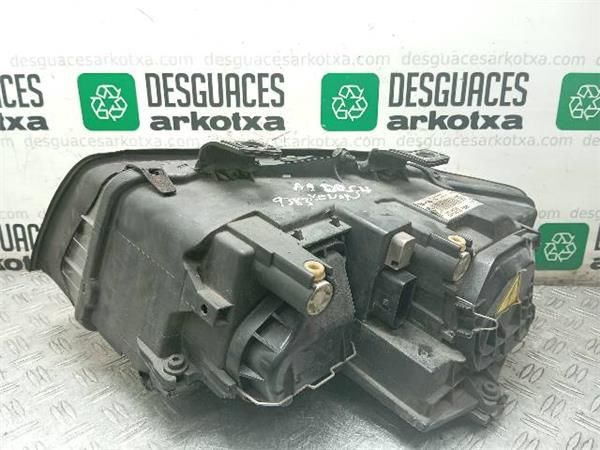 FARO XENON DCHO. Audi A4 1.9 TDI B6 AVANT 8E5 (130CV)(2000 2004) (96 KW) - 35544 / AVF