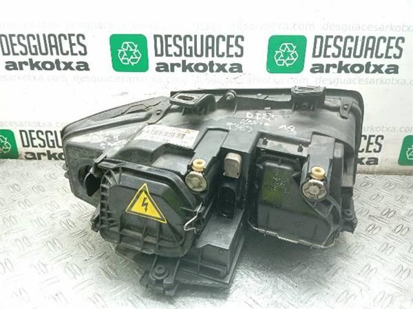 FARO XENON IZDO. Audi A4 1.9 TDI B6 AVANT 8E5 (130CV)(2000 2004) (96 KW) - 35545 / AVF