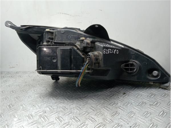 FARO DEL. IZDO. Ford Focus Berlina (CAK)(1998-) 1.6 Trend [1,6 Ltr. - 74 kW 16V CAT] - 35793 / 2M51-13W030-BE