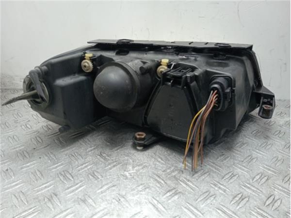FARO DEL. IZDO. Volkswagen Passat Berlina (3B3)(2000-) 1.9 TDI - 35810 / 3B0941016AN