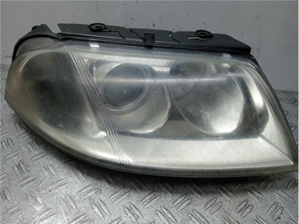 FARO DEL. DCHO Volkswagen Passat Berlina (3B3)(2000-) 1.9 TDI - 35811 / 3B0941016AN