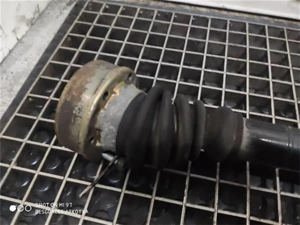 TRANSMISION DEL. DCHA. Audi A3 1.9 TDI (8L) (81 KW) - 6829 / AHF