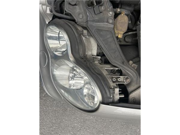 FARO XENON IZDO. Mercedes-Benz Clase C (BM 203) Berlina (02.2000-) 2.6 C 240 4Matic (203.081) [2,6 Ltr. - 125 kW CAT] - 