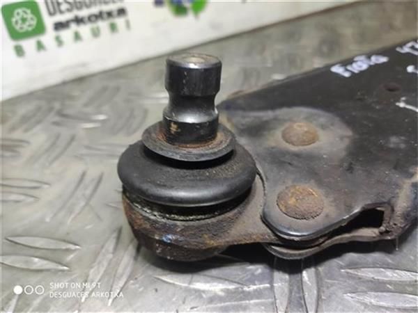 BRAZO SUSPENSION DEL. IZDO. Ford Fiesta 1.3  (CBK) (51 KW) - 7053 / A9JA