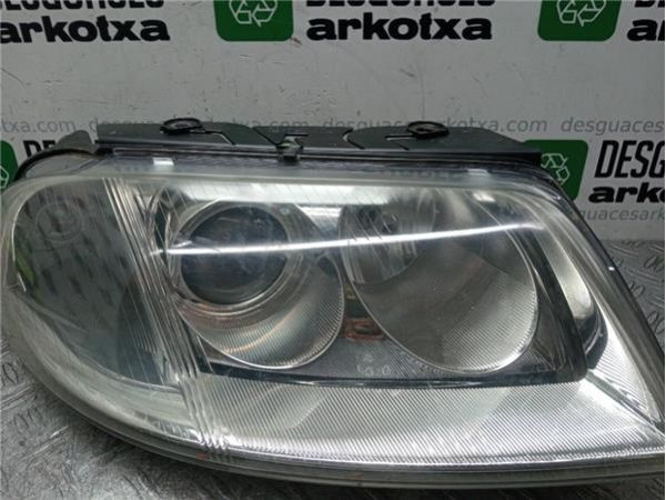 FARO DEL. DCHO Volkswagen Passat Berlina (3B3)(2000-) 1.9 Trendline [1,9 Ltr. - 96 kW TDI] - 36200 / 3B0941016AN
