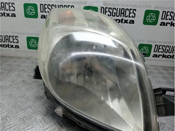 FARO DEL. DCHO Toyota Yaris (KSP9/SCP9/NLP9)(2009-) 1.4 Active [1,4 Ltr. - 66 kW Turbodiesel CAT] - 36202 / 89900736