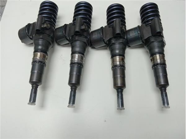 JUEGO INYECTORES Seat Leon (1P1)(05.2005-) 2.0 Stylance / Style [2,0 Ltr. - 103 kW TDI] - 36256 / PDB027