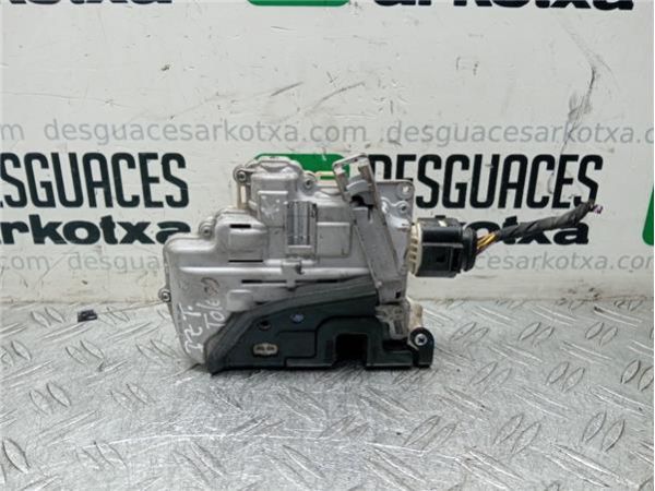 CERRADURA PUERTA DEL. IZDA. Seat Toledo (5P2)(09.2004-) 2.0 Stylance / Style [2,0 Ltr. - 125 kW TDI] - 36304 / 1P1837015