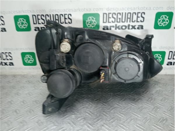 FARO DEL. IZDO. Opel Corsa C (2003-) 1.4 Silverline [1,4 Ltr. - 66 kW 16V] - 36370