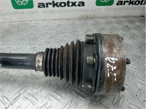 TRANSMISION DEL. IZDA. Seat Leon (1P1)(05.2005-) 2.0 Stylance / Style [2,0 Ltr. - 103 kW TDI] - 36403
