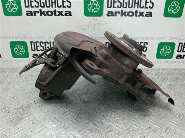 MANGUETA DEL. IZDA. Audi A3 2.0 TDI SPORTBACK Q. (8PA) 140CV (05-13) (103 KW) - 36415