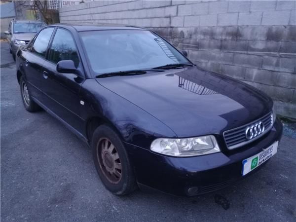FARO DEL. IZDO. Audi A4 Berlina (B5)(02.1999-) 1.9 TDI [1,9 Ltr. - 85 kW TDI] - 36468 / 8D0941029AK