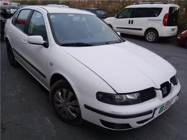 FARO DEL. DCHO Seat Toledo (1M2)(03.1999-) 1.9 Stella [1,9 Ltr. - 81 kW TDI] - 36527 / 1M1941016