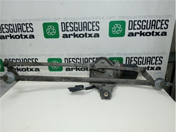 JUEGO VARILLAJE LIMPIAPARABRISAS DEL. Renault Trafic II Combi (04.2001-) 1.9 27 CN Combi6 acristalado parcial [1,9 Ltr.  2