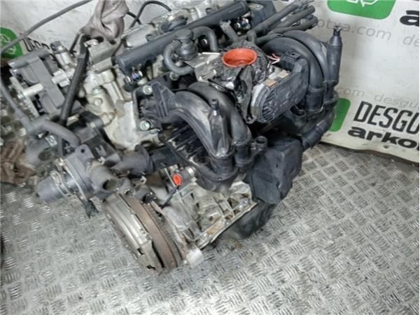 MOTOR COMPLETO Volkswagen Polo III Berlina (6N2)(1999-) 1.4 Conceptline [1,4 Ltr. - 44 kW] - 36579 / 030 103 019
