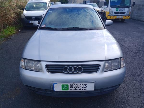 FARO DEL. DCHO Audi A3 (8L)(09.1996-) 1.9 TDI Ambiente [1,9 Ltr. - 81 kW TDI] - 36788 / E4 9346,  963 506-00