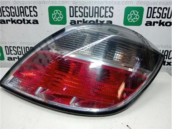 PILOTO TRA. DCHO. Opel Astra H Berlina (11.2006-) 1.6 Enjoy [1,6 Ltr. - 77 kW 16V] - 36820 / E4 11780, 090041