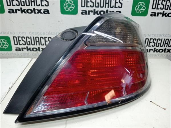 PILOTO TRA. DCHO. Opel Astra H Berlina (11.2006-) 1.6 Enjoy [1,6 Ltr. - 77 kW 16V] - 36820 / E4 11780, 090041