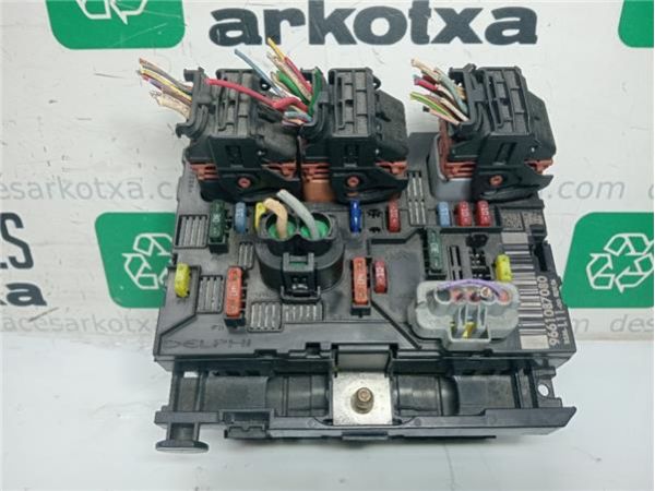 CAJA FUSIBLES/RELE Peugeot 307 Break/ SW (S2)(06.2005-) 1.6 SW [1,6 Ltr. - 66 kW 16V HDi] - 36941 / 9661087080