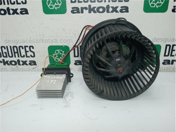 MOTOR CALEFACCION Renault Megane II Grandtour (2003-) 1.9 Dynamique Confort [1,9 Ltr. - 88 kW dCi Diesel] - 36942 2
