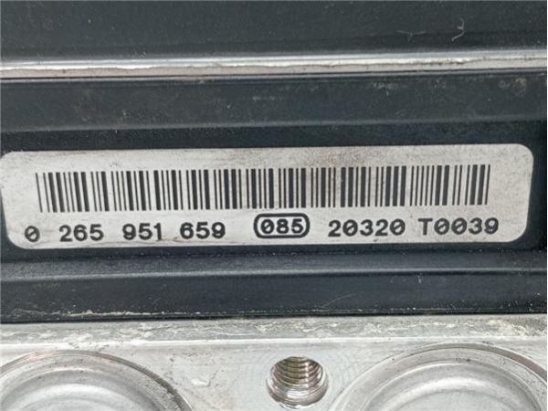 ABS Toyota Auris (E15)(10.2006-) 1.4 Básico [1,4 Ltr. - 66 kW Turbodiesel CAT] - 37077 / 0265251199, 44540-02350, 0 265 2