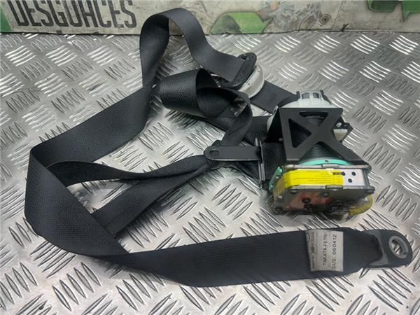 CINTURON SEGURIDAD DEL. DCHO. Toyota Auris (E15)(10.2006-) 1.4 Básico [1,4 Ltr. - 66 kW Turbodiesel CAT] - 37112 / 502K