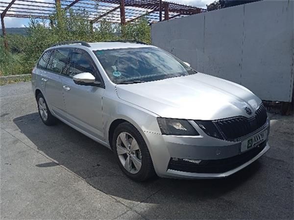 FRONTAL COMPLETO Skoda Octavia 1.6 TDI III (115CV) (2017 2022) (85 KW) - 37175