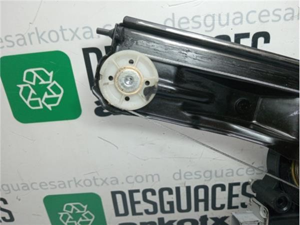 ELEVALUNAS ELECTRICO DEL. DCHO. Fiat II Doblò (152)(2010-) 1.6 Emotion [1,6 Ltr. - 77 kW JTDM 16V CAT] - 37797 / 106076