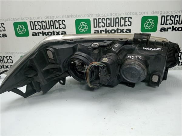 FARO DEL. IZDO. Renault Megane II Grandtour (2003-) 1.9 Dynamique Confort [1,9 Ltr. - 88 kW dCi Diesel] - 37798 / 820007