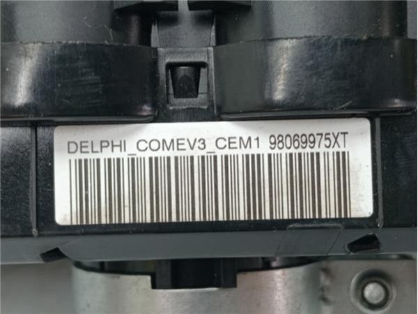 CONMUTADOR COLUMNA DIRECCION Peugeot 307 Berlina (S2)(06.2005-) 1.6 D-Sign [1,6 Ltr. - 80 kW 16V CAT (NFU / TU5JP4)] - 3