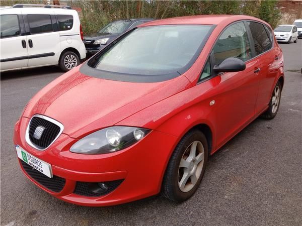 PARAGOLPES DEL. Seat Altea (5P1)(03.2004-) 1.6 Reference [1,6 Ltr. - 75 kW] - 38028 / 5P0807217M GRU