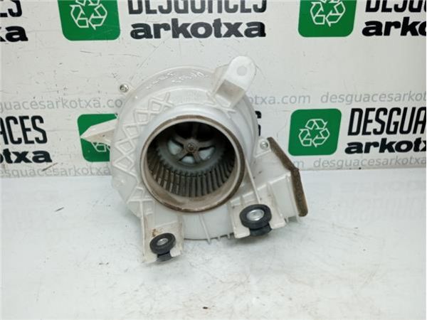 MOTOR CALEFACCION Toyota Prius (ZVW30)(2009-) Híbrido Advance [Híbrido 100 kW ( 1,8 Ltr. - 73 kW 16V)] - 38056 / G9230