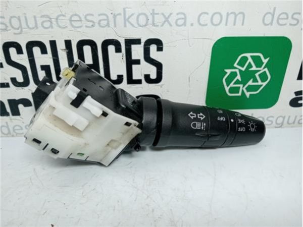 MANDO DE LUCES Nissan NV200 /Evalia (M20/M)(08.2009-) 1.5 NV200 Furgón Comfort [1,5 Ltr. - 66 kW dCi CAT] - 38146 / 144 2