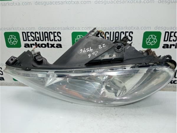 FARO DEL. IZDO. Peugeot 206 (1998-) 1.4 XS [1,4 Ltr. - 65 kW 16V CAT (KFU / ET3J4)] - 38160 / T1HGGTD, 89001965, 8900052