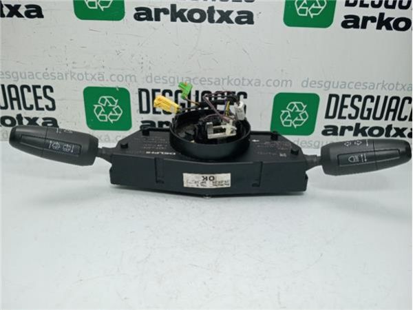 MANDO MULTIFUNCION Opel Corsa D (2006-) 1.0 Essentia [1,0 Ltr. - 44 kW 12V CAT (Z 10 XEP / LJ4)] - 38175 / 12274700, 131 2